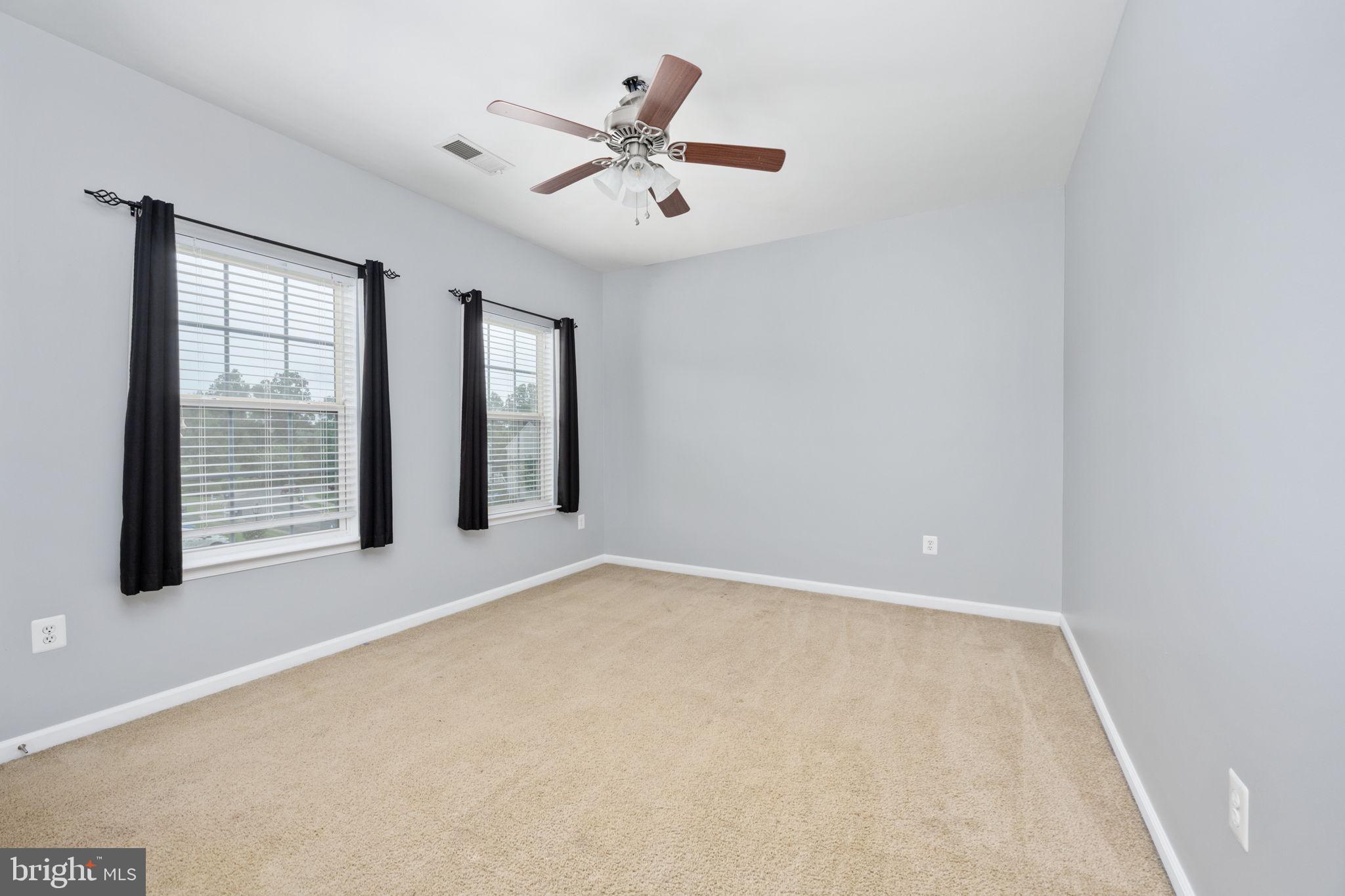 34 ROYAL CRESCENT WAY