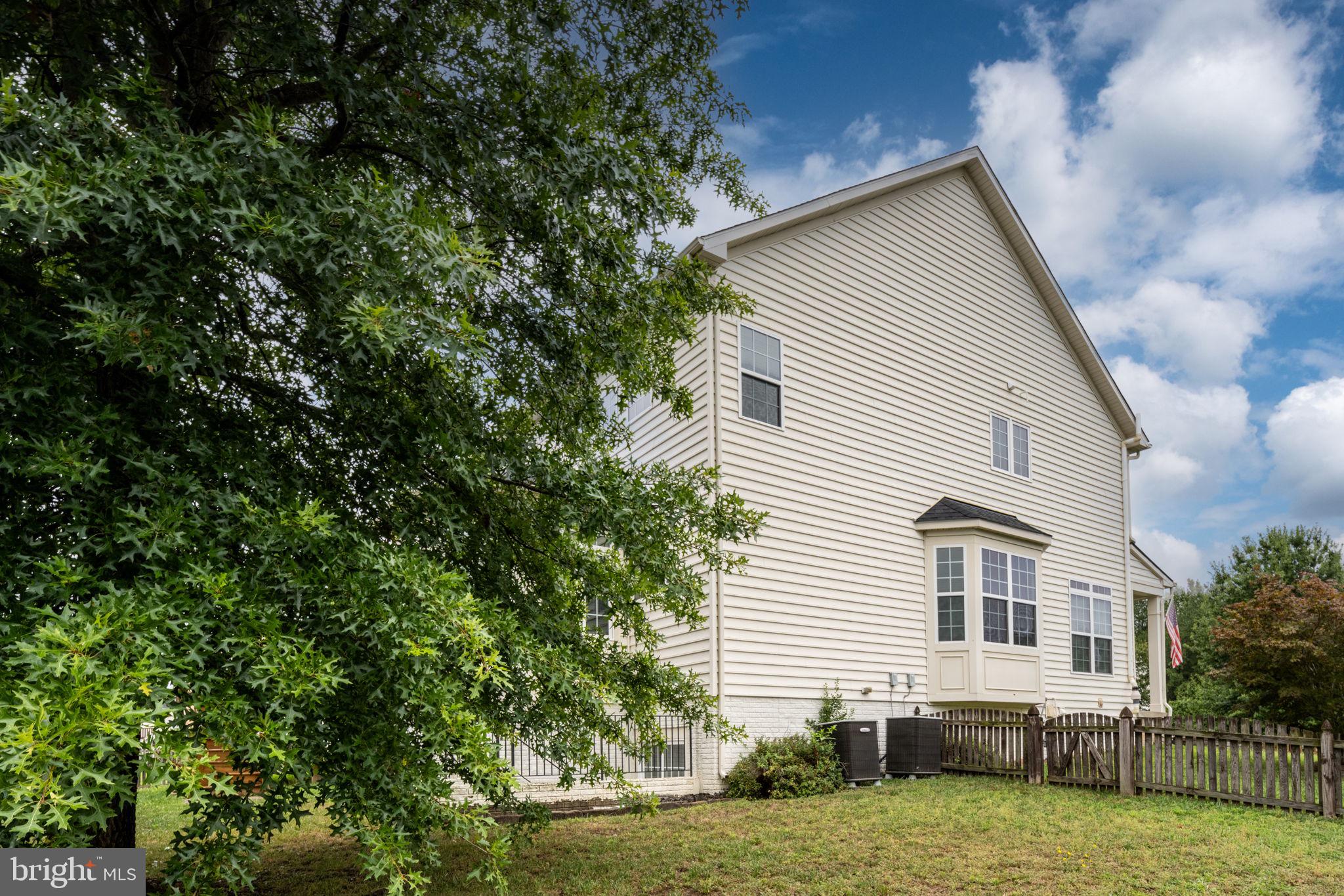 34 ROYAL CRESCENT WAY