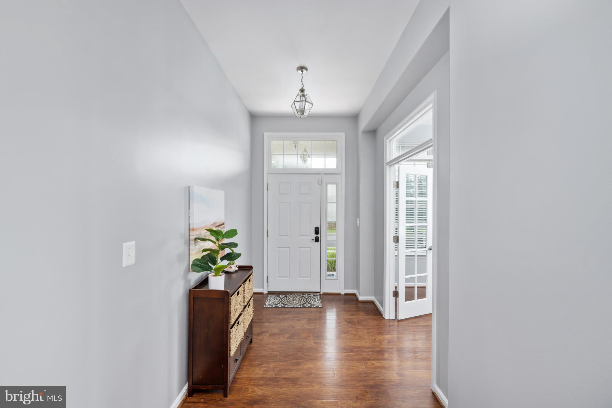 34 ROYAL CRESCENT WAY