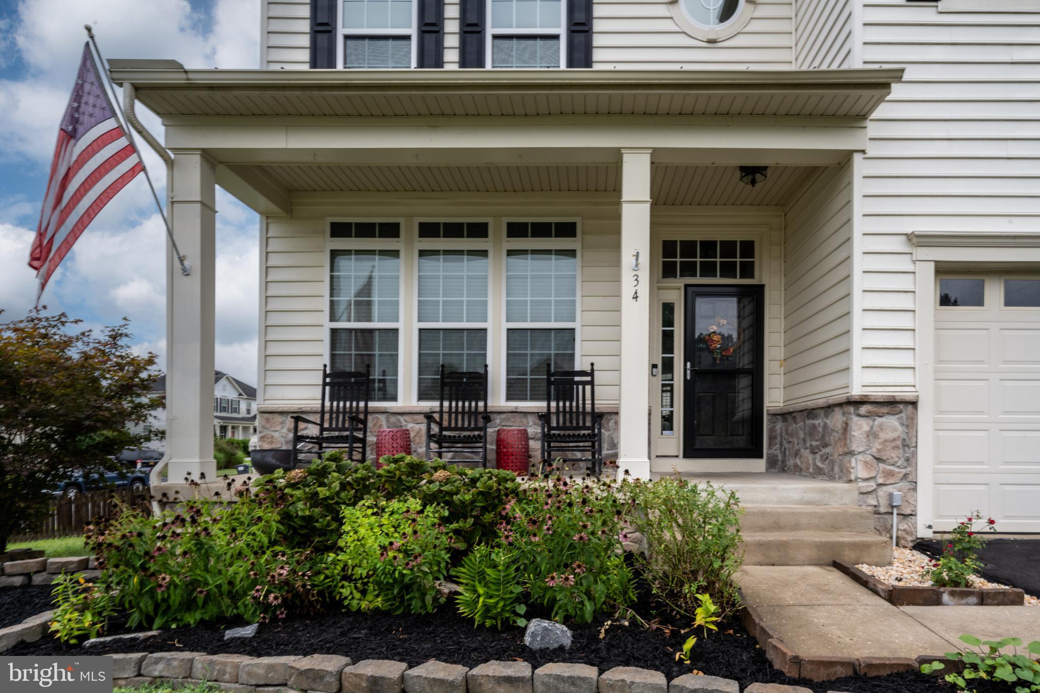 34 ROYAL CRESCENT WAY