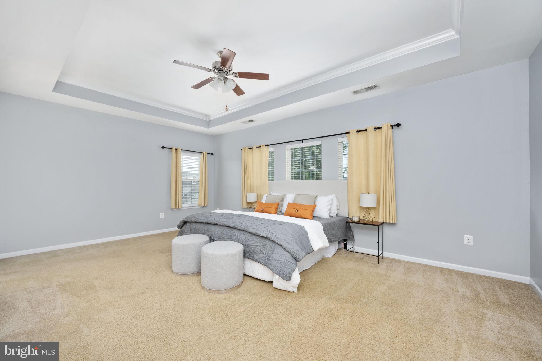 34 ROYAL CRESCENT WAY