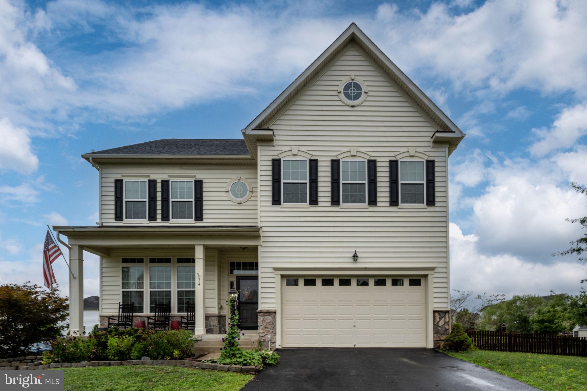 34 ROYAL CRESCENT WAY