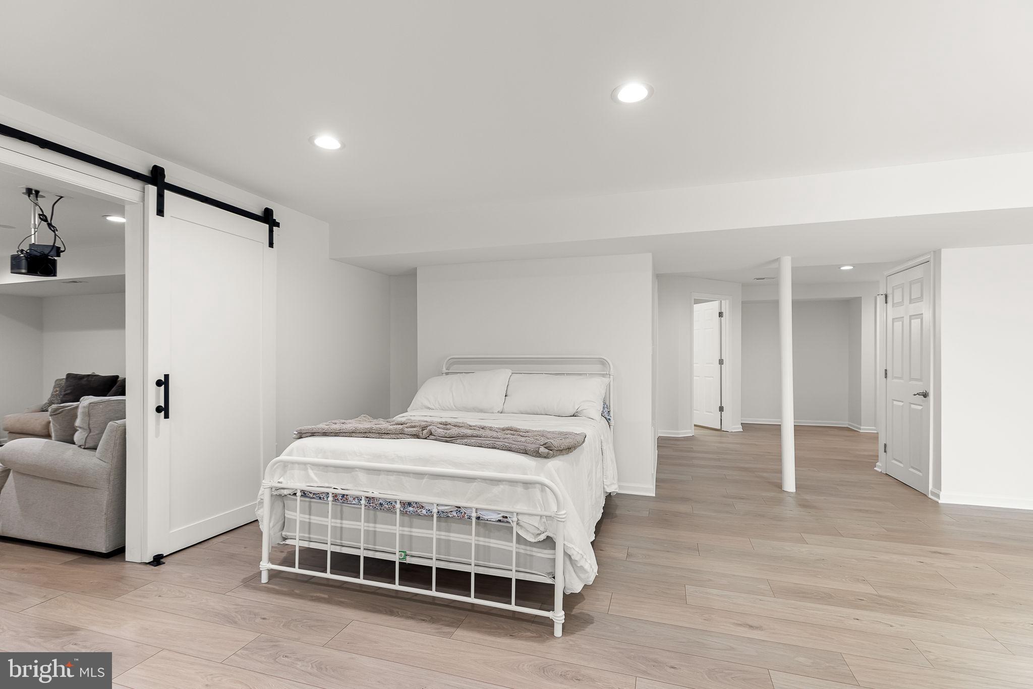 10 FRESH WATER DRIVE