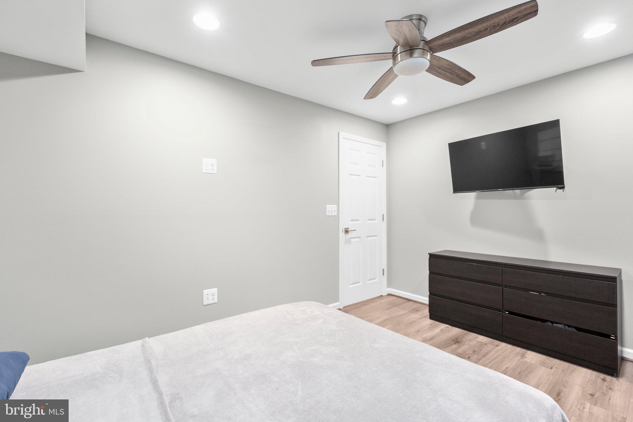 27 HOPKINS BRANCH WAY