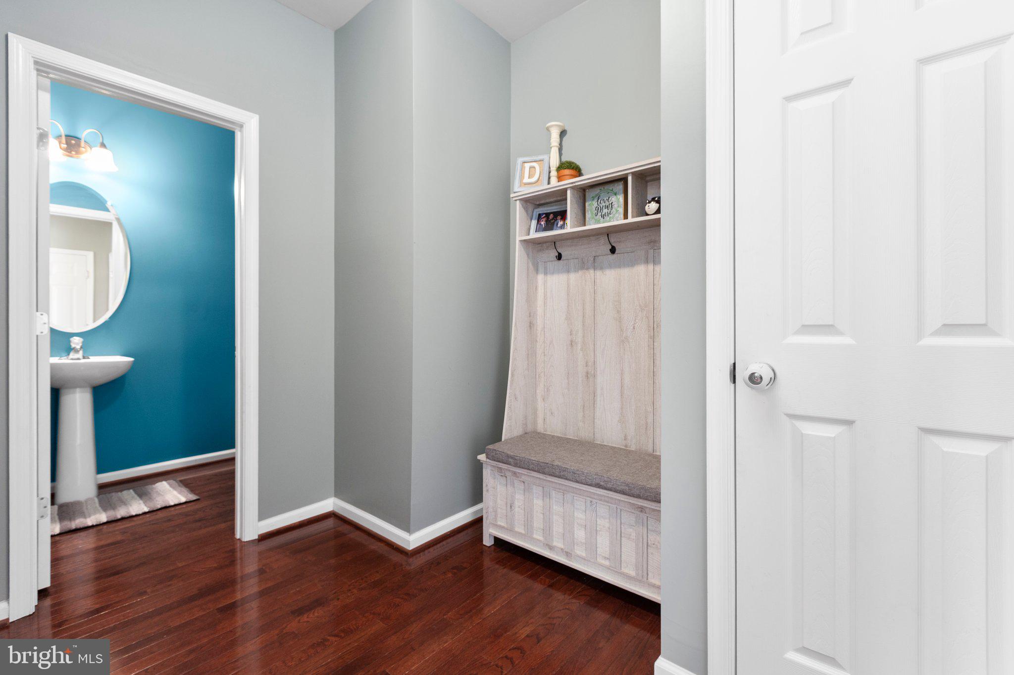 27 HOPKINS BRANCH WAY