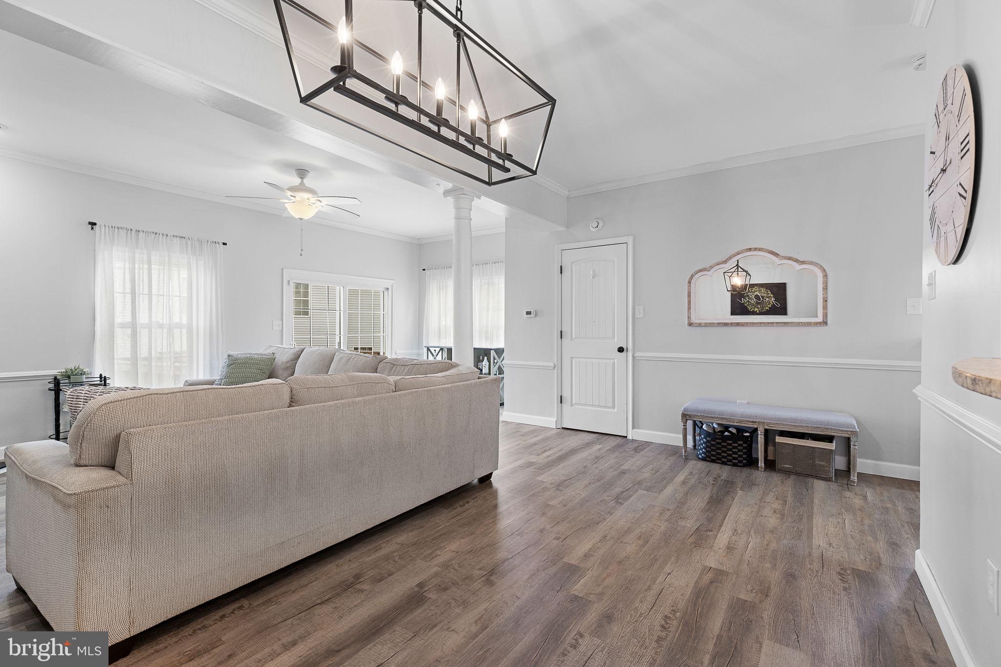 300 WIMBELDON COURT 218