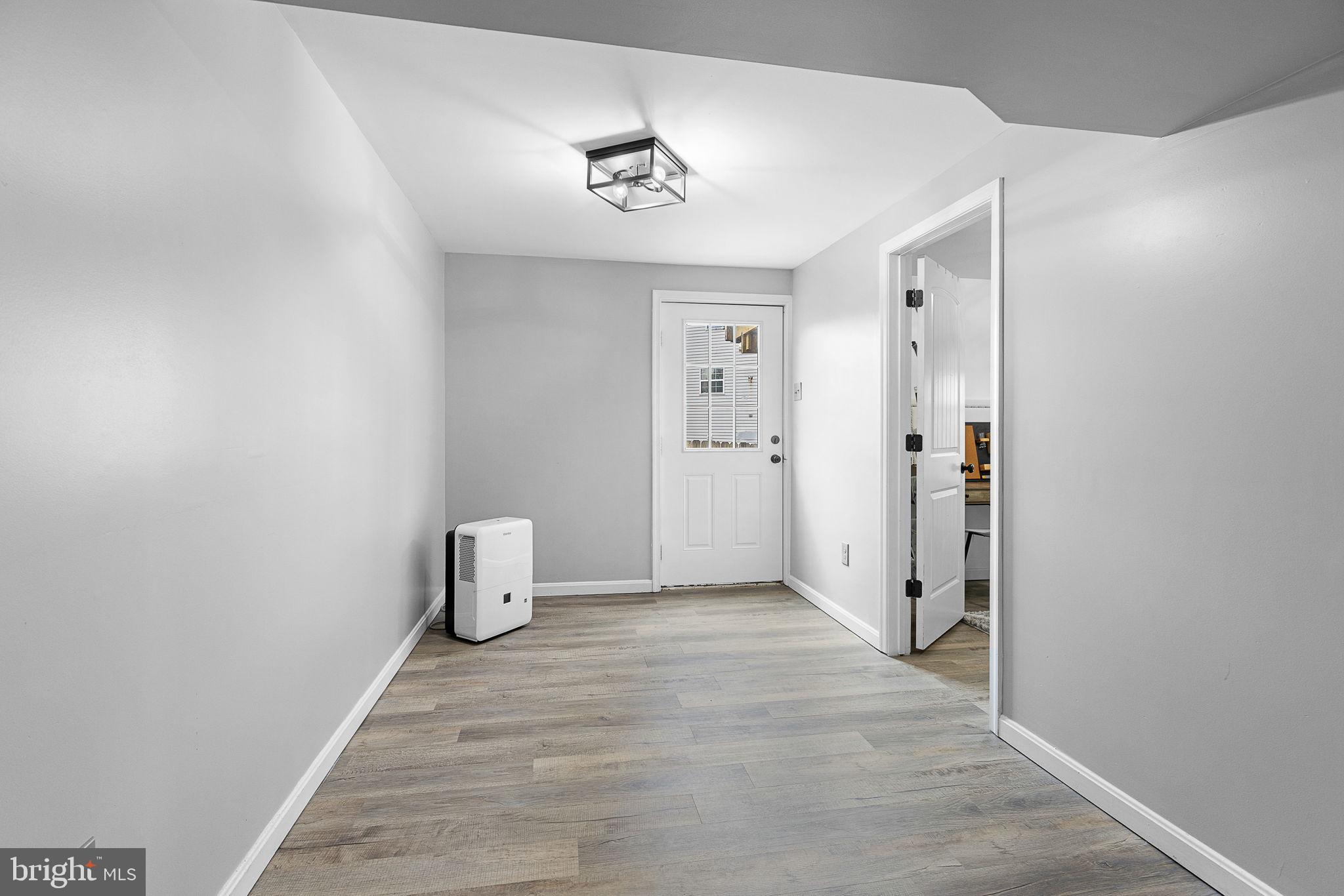 300 WIMBELDON COURT 218