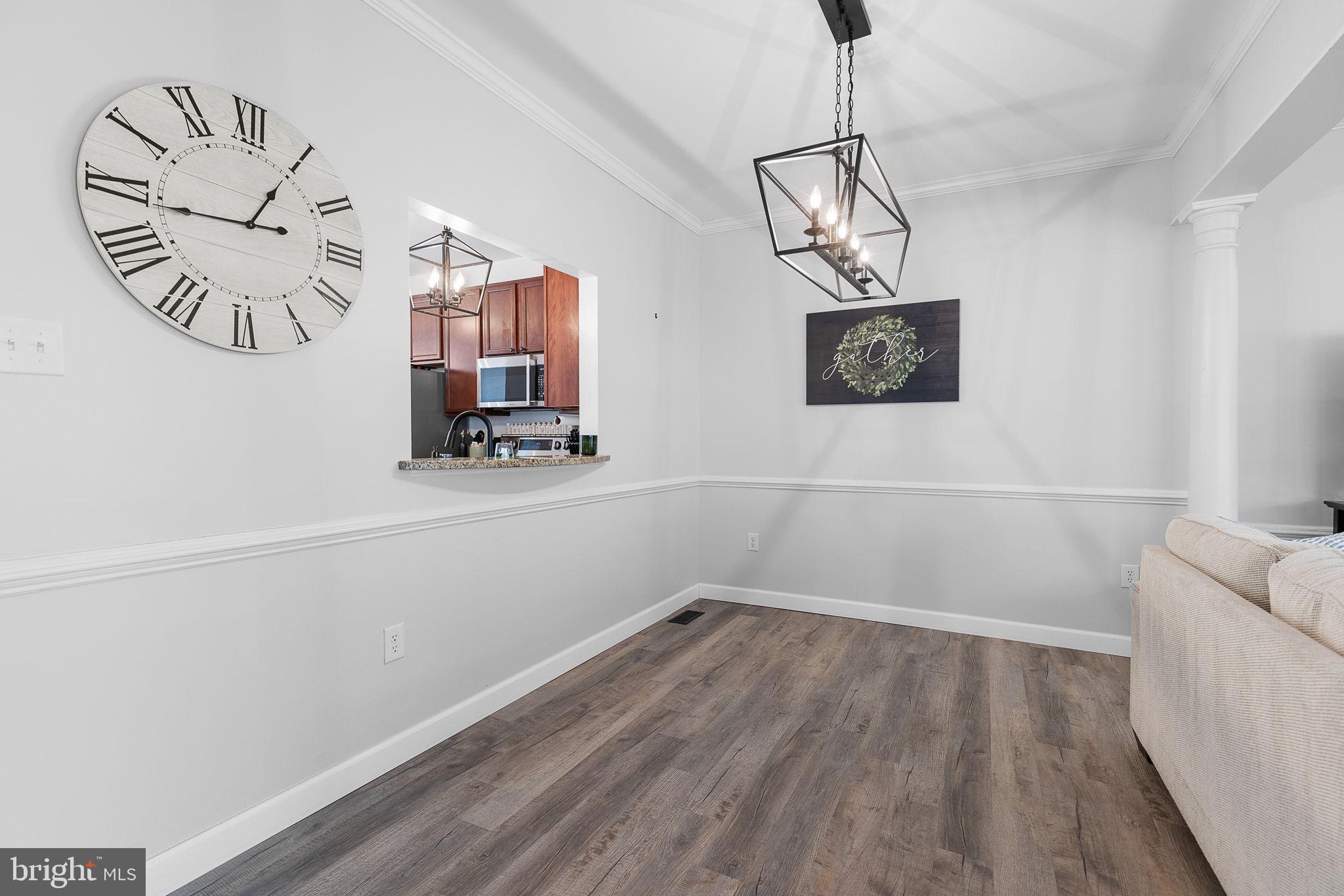 300 WIMBELDON COURT 218