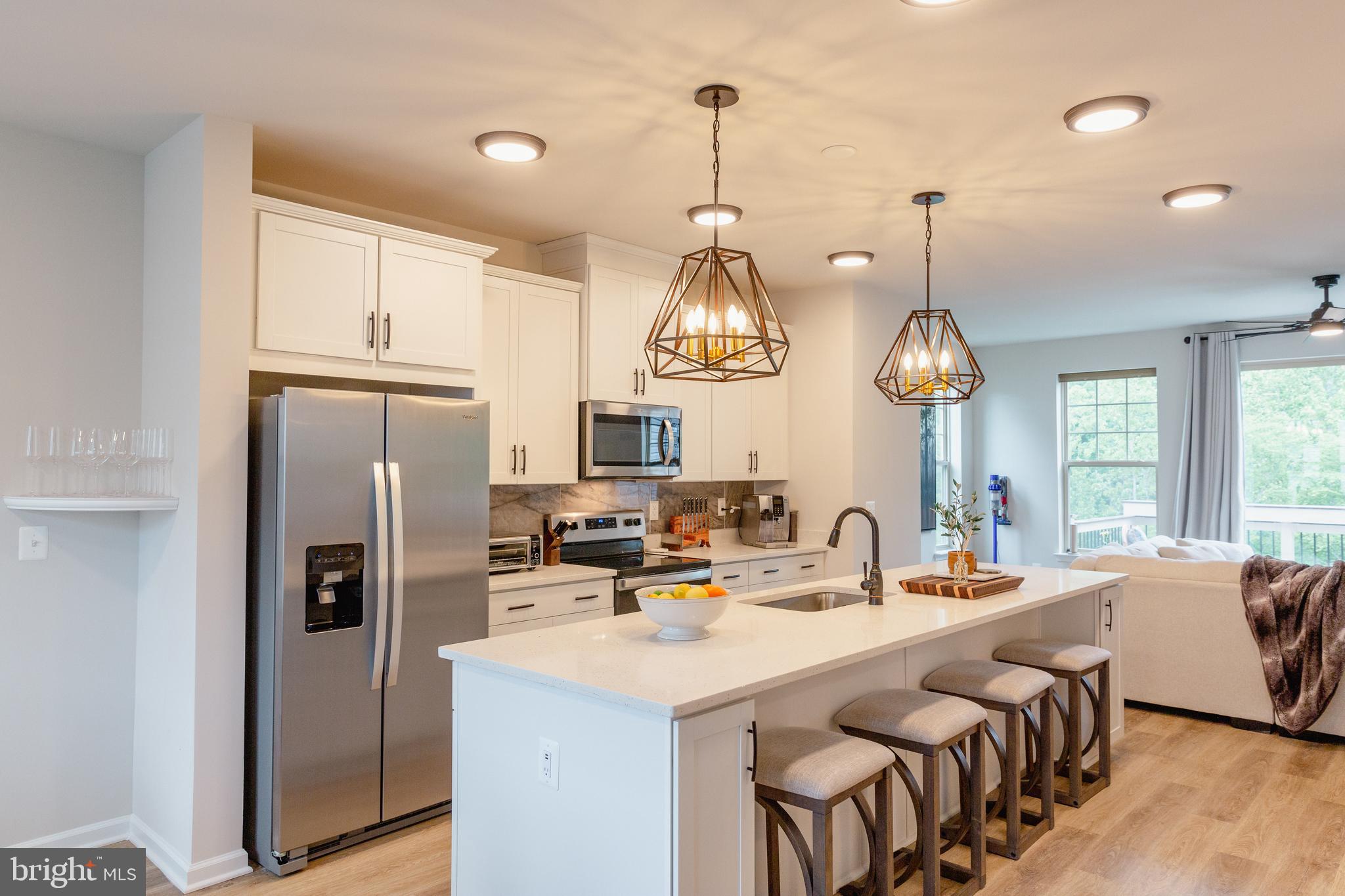 1221 CREEK BANK DRIVE