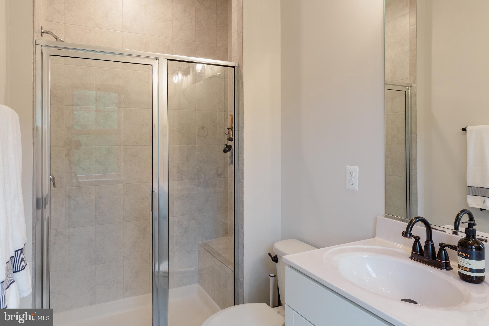 1221 CREEK BANK DRIVE