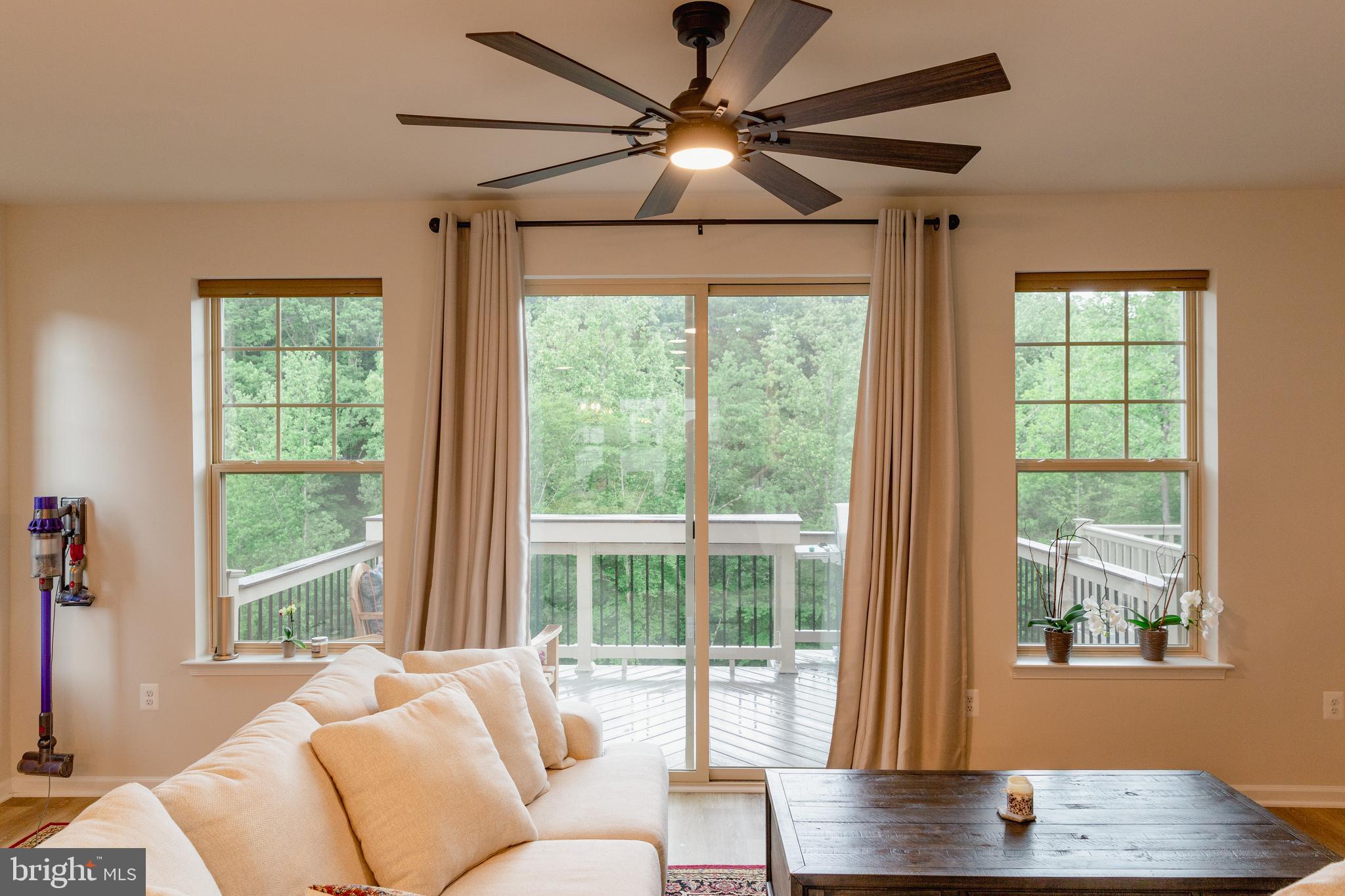 1221 CREEK BANK DRIVE