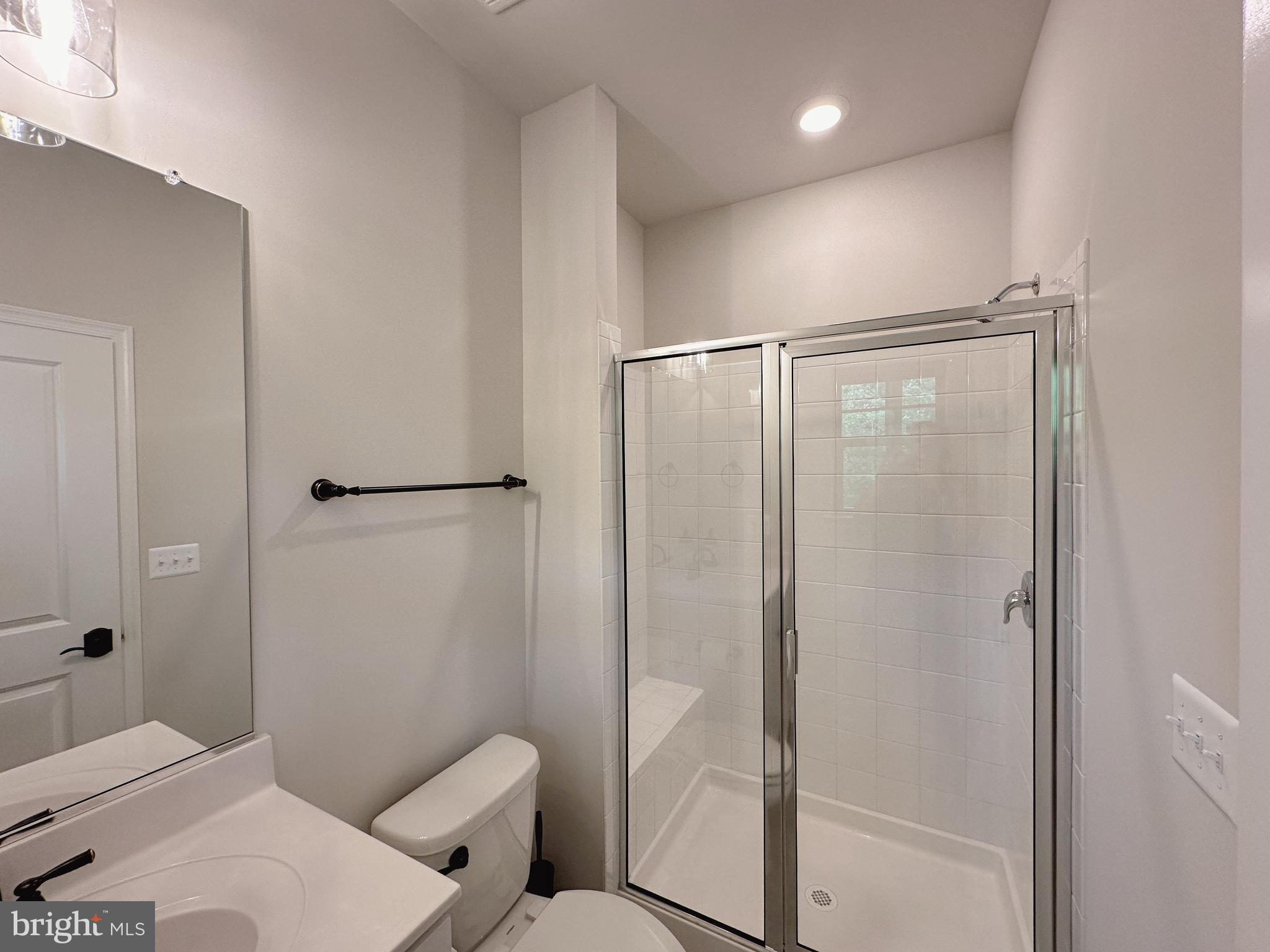 1221 CREEK BANK DRIVE