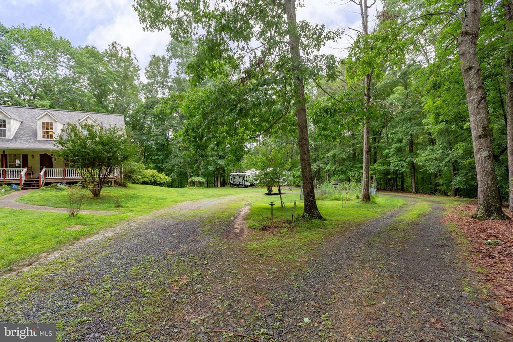 55 Queen Marys Ln