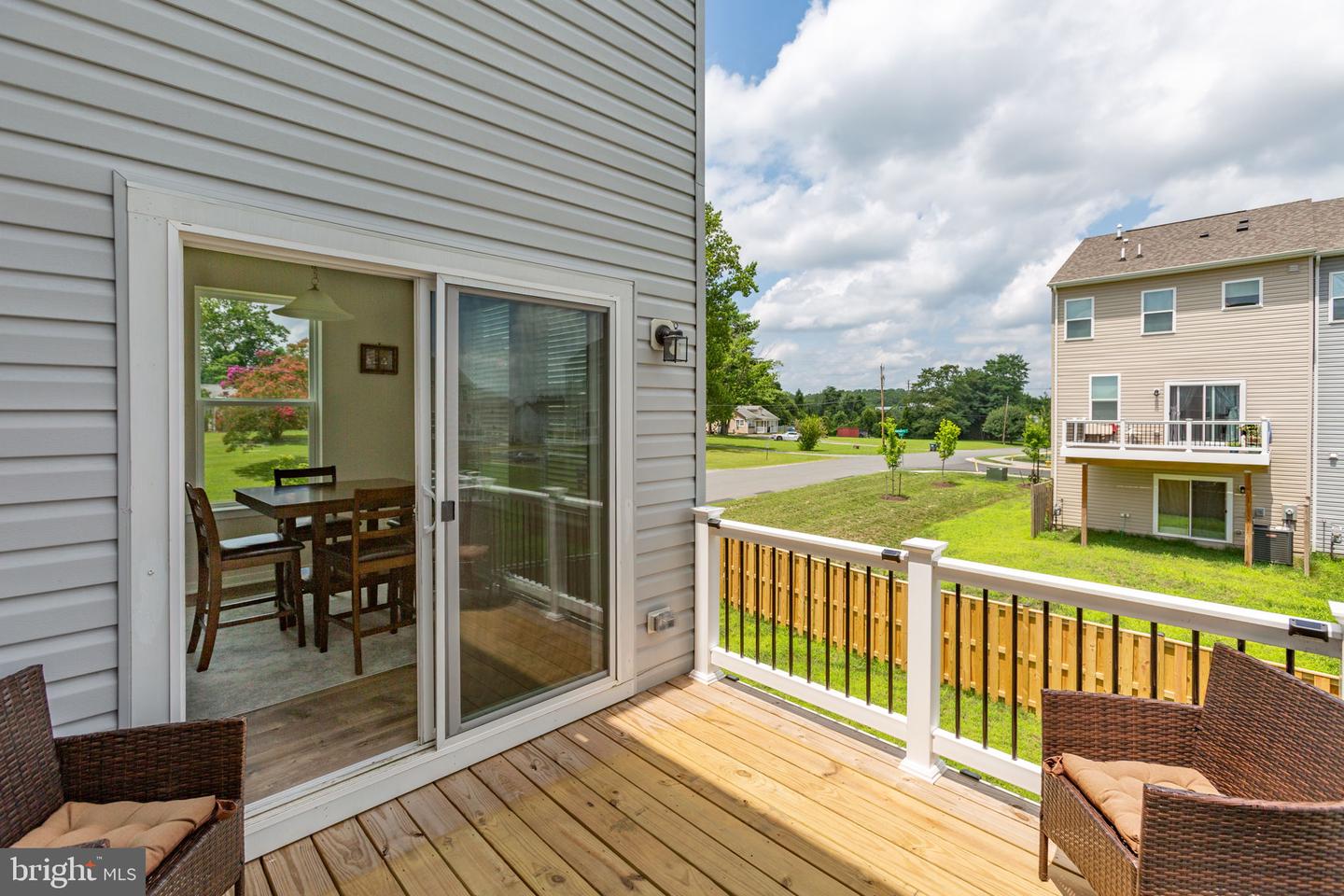 430 Snowberry Ln