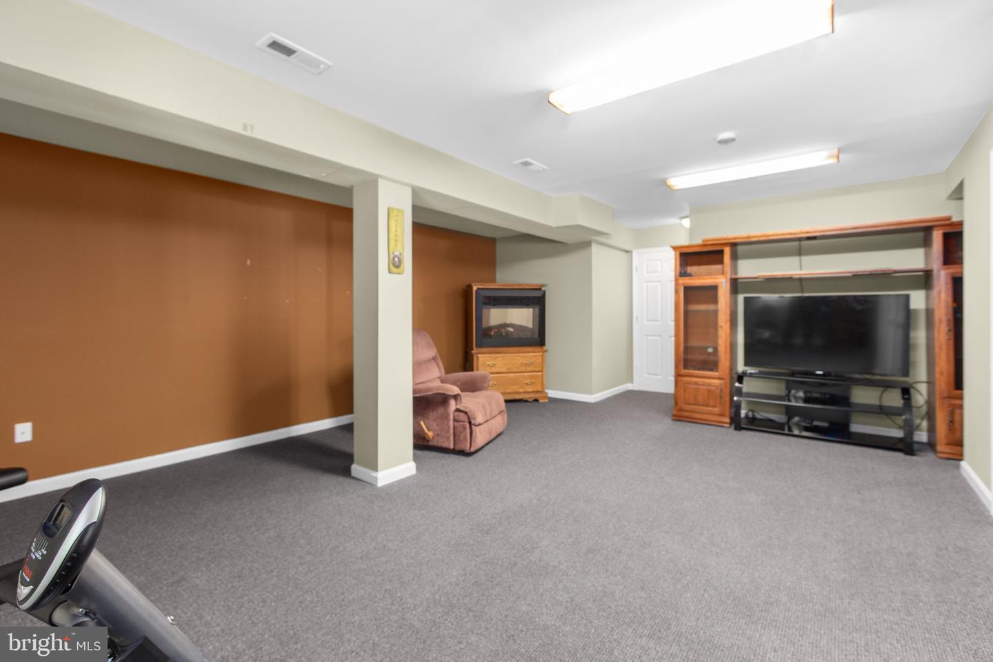 51 Panners Ln