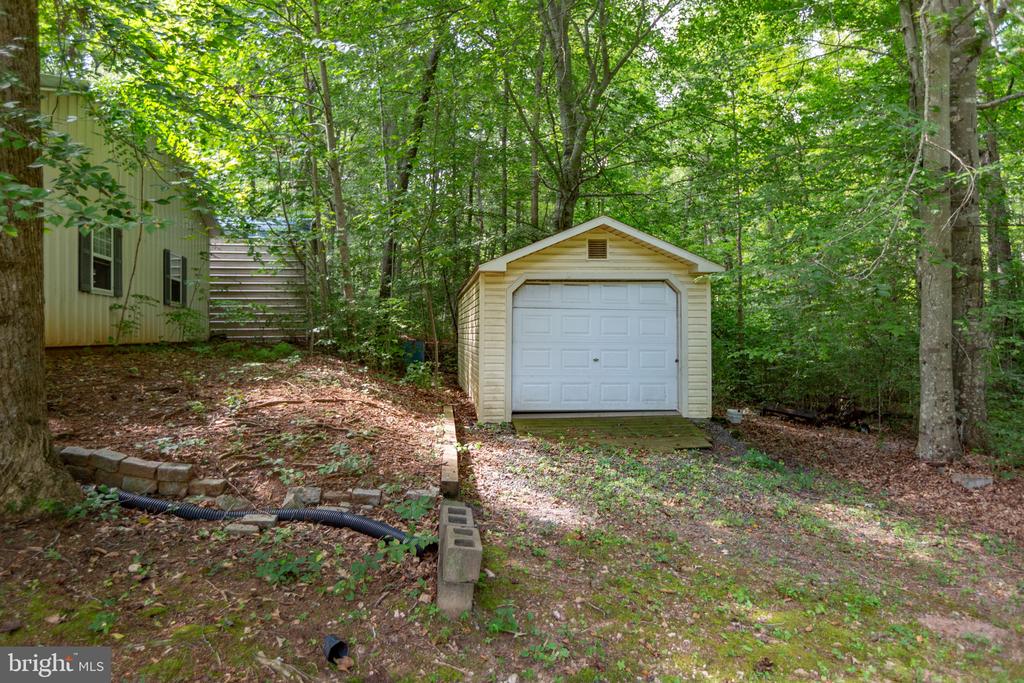 51 Panners Ln