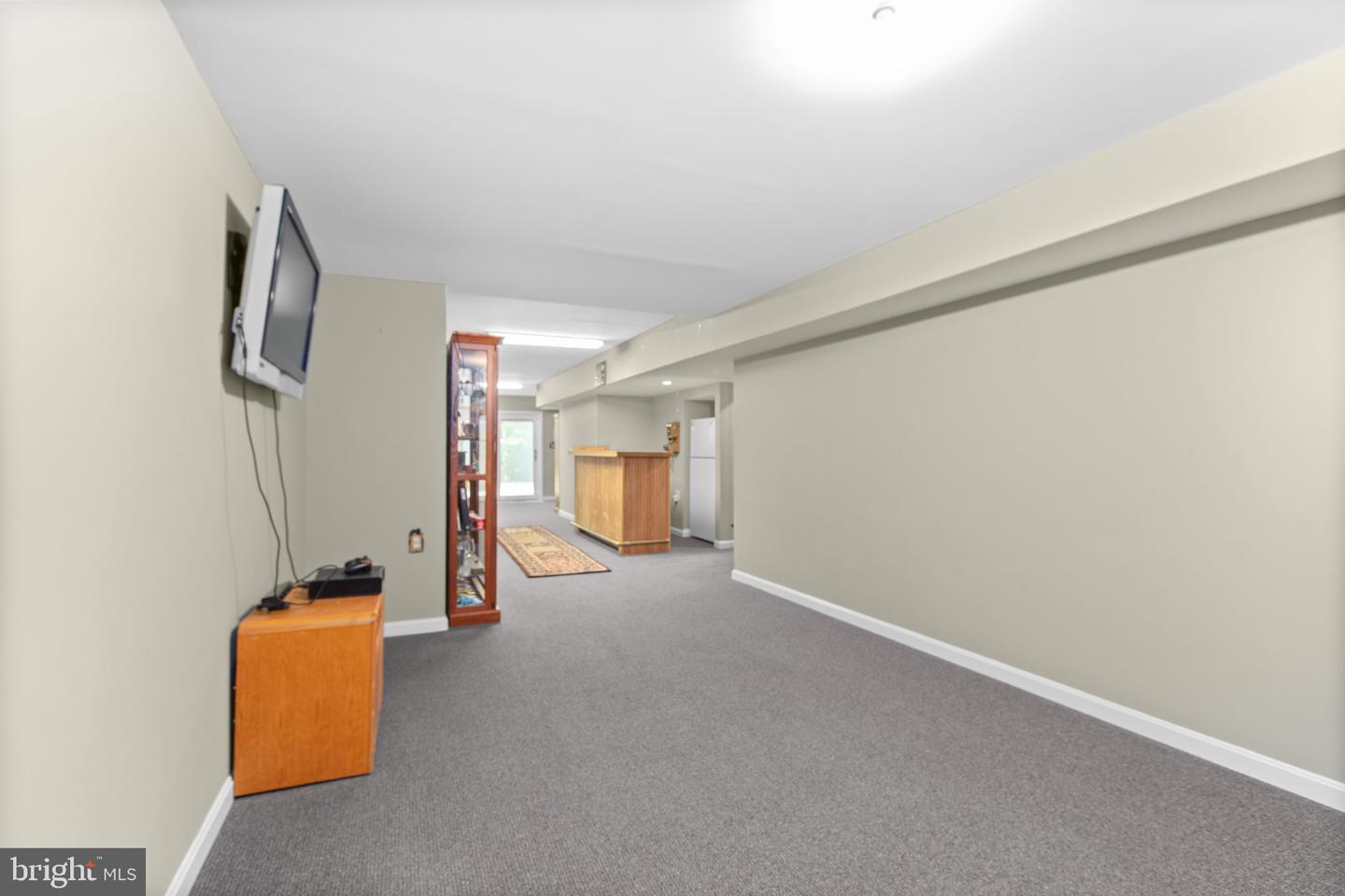 51 Panners Ln