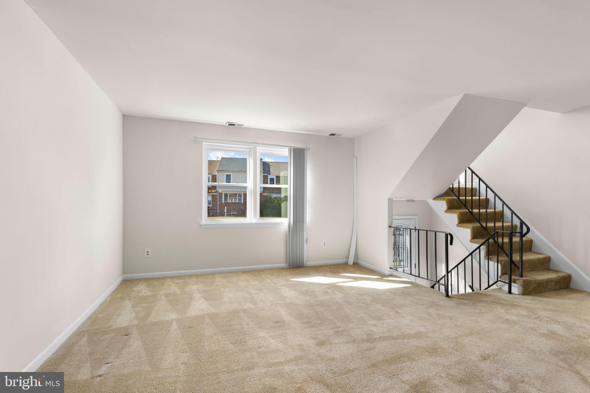 1102 JAMES MADISON CIRCLE