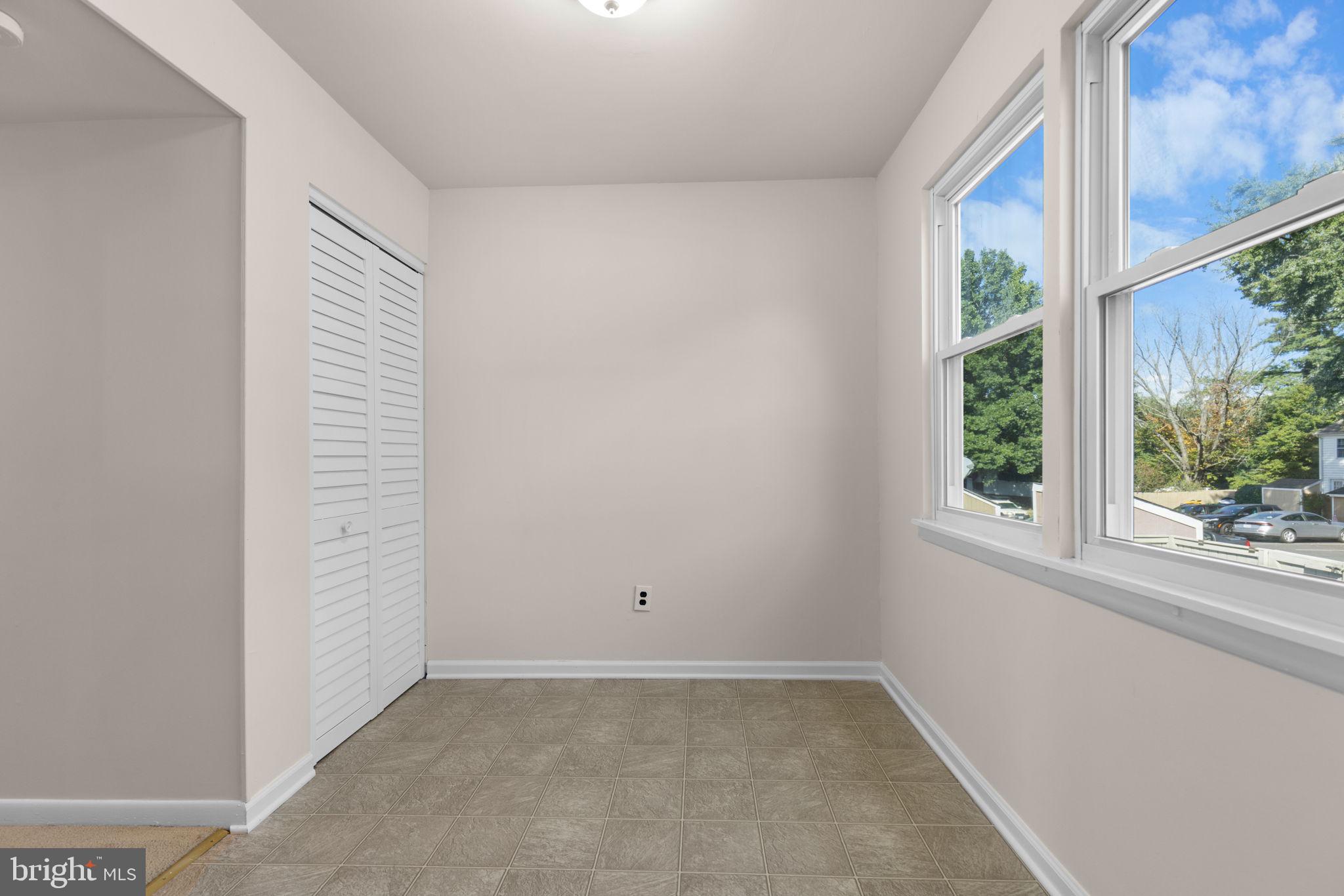 1102 JAMES MADISON CIRCLE