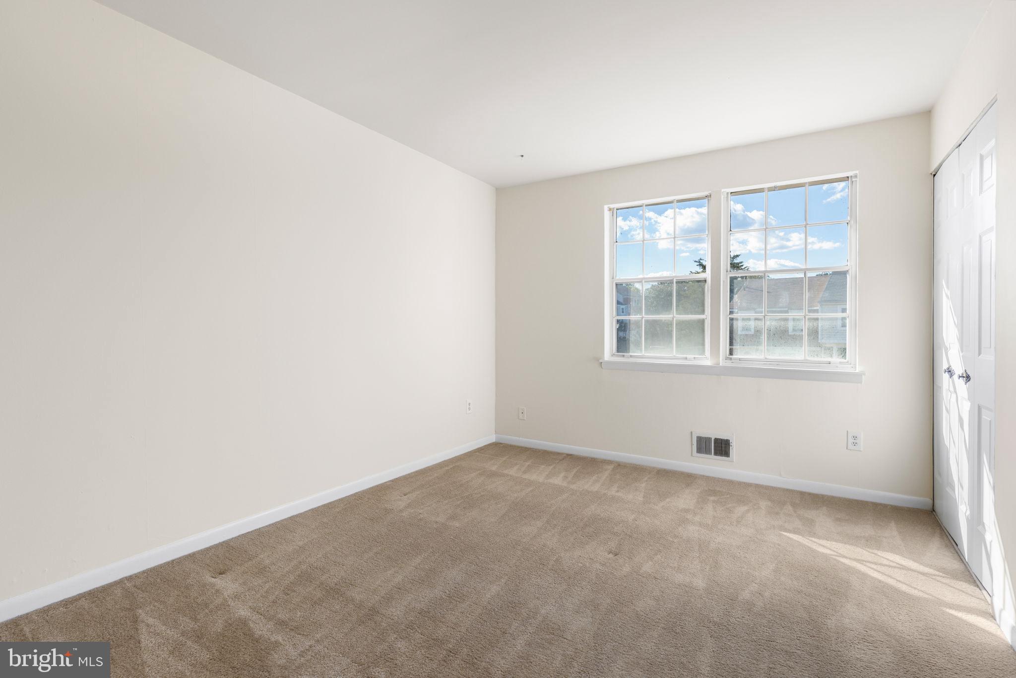 1102 JAMES MADISON CIRCLE