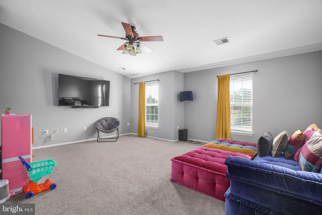 3 HAMSTEAD ROAD