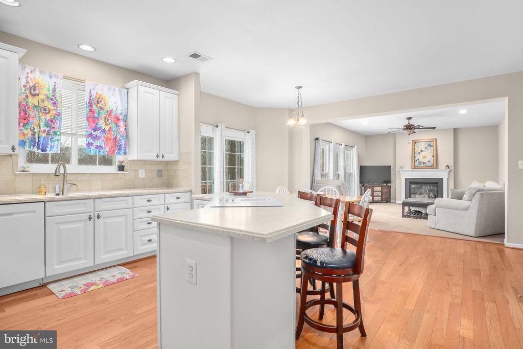 45 CRESTWOOD LANE