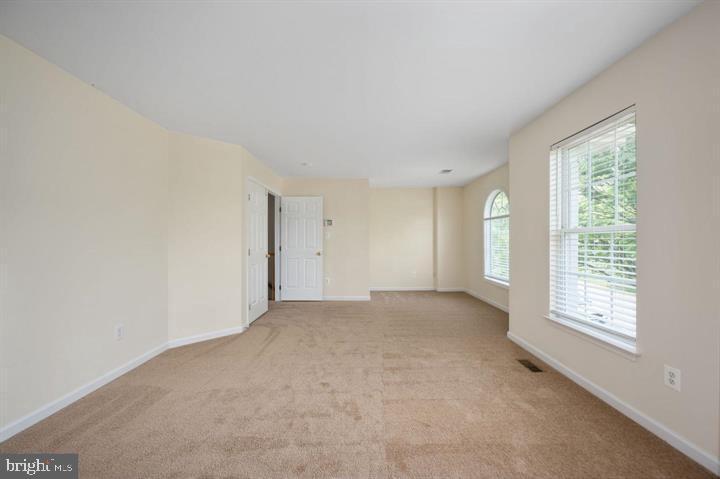 6 RIGGS ROAD