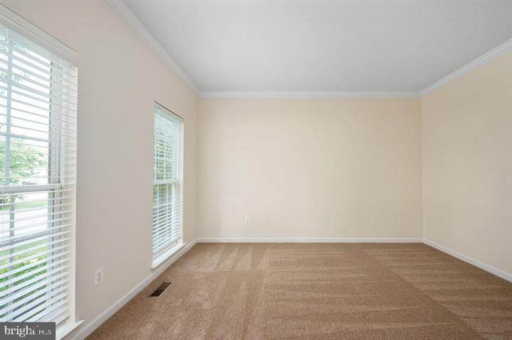 6 RIGGS ROAD