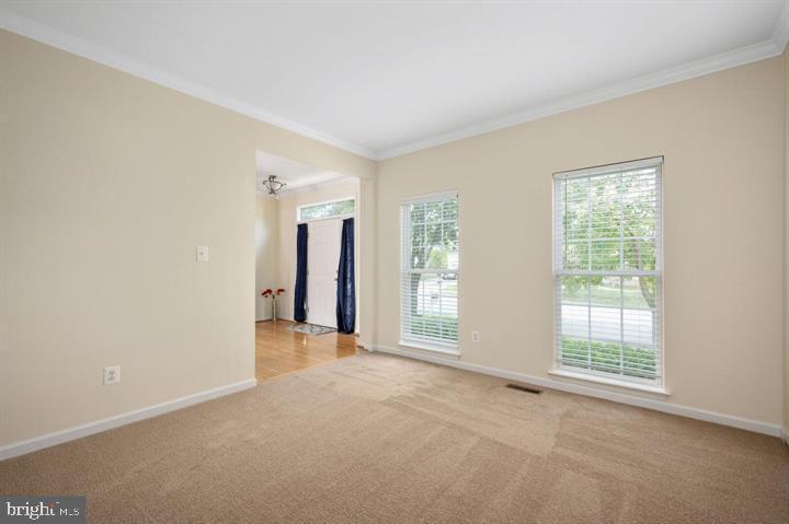 6 RIGGS ROAD