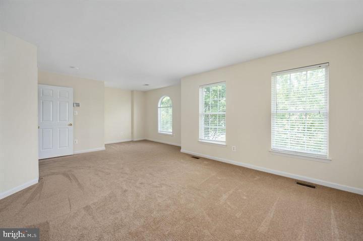 6 RIGGS ROAD