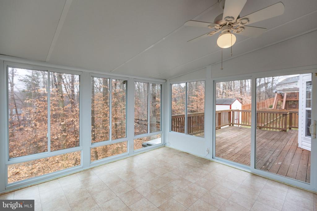 12 BELLS RIDGE DRIVE