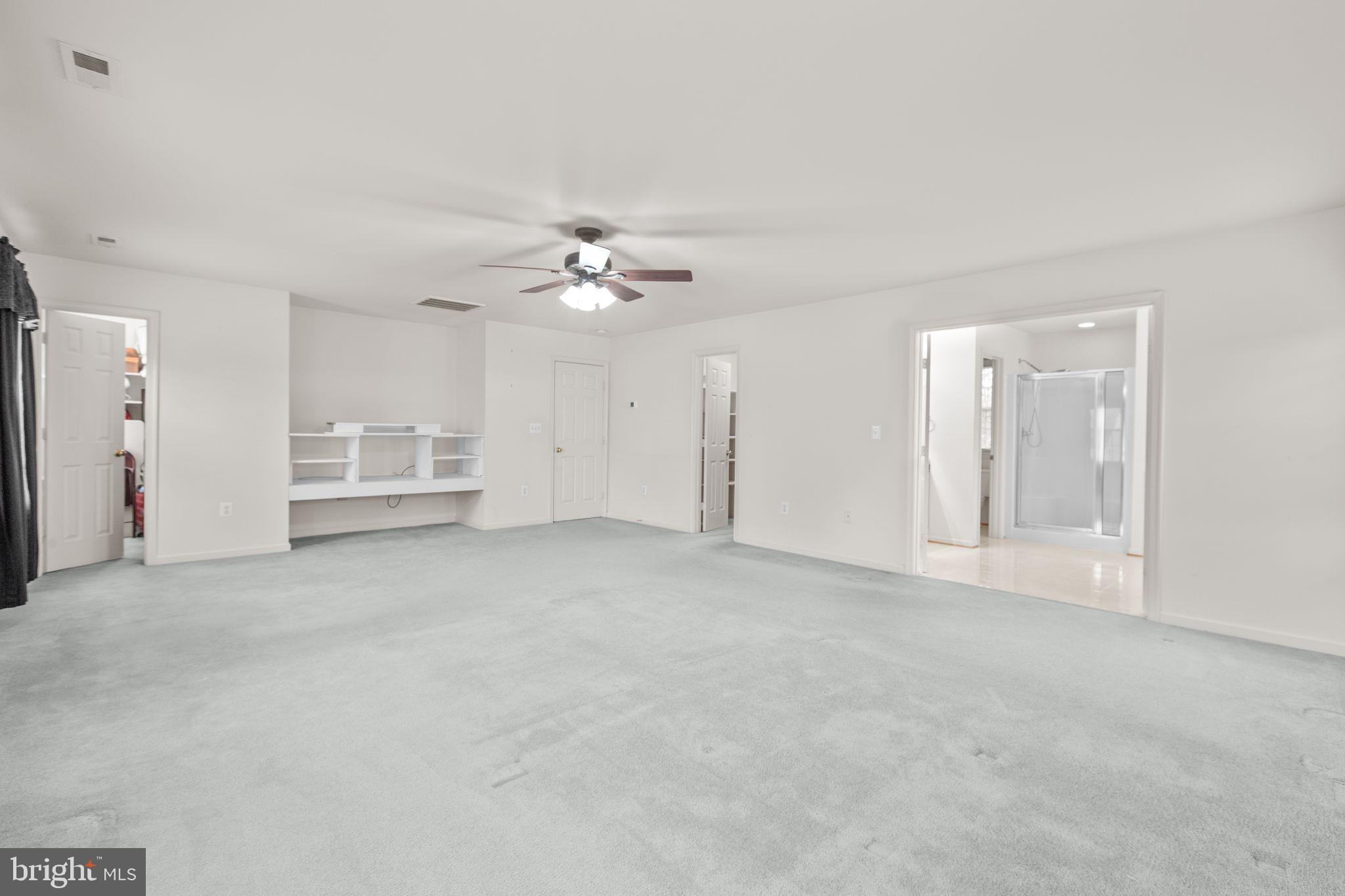 12 BELLS RIDGE DRIVE