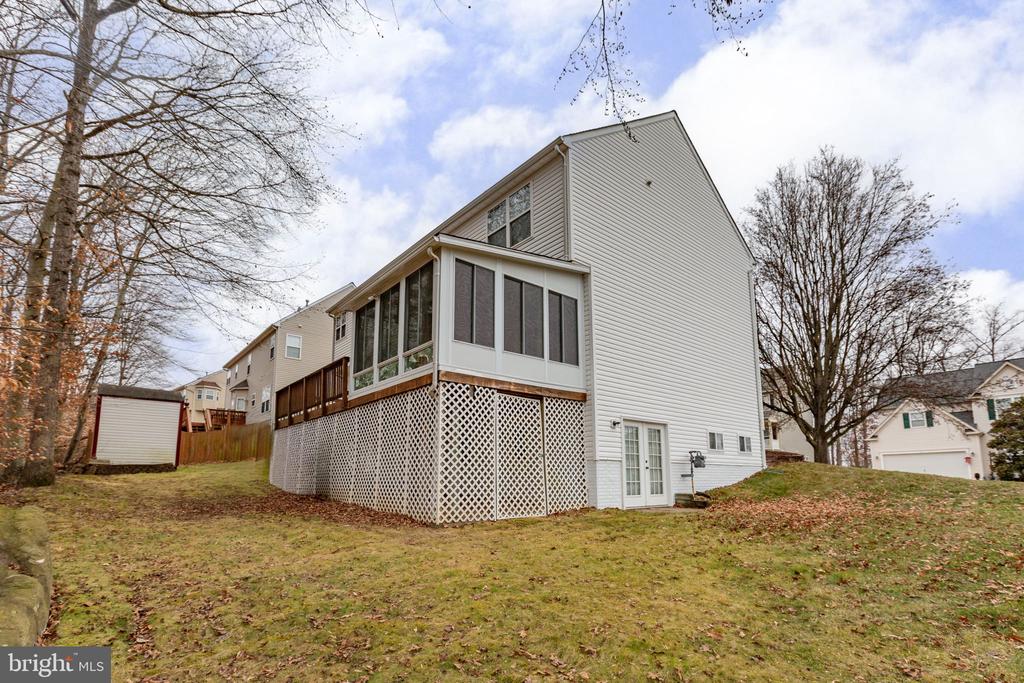 12 BELLS RIDGE DRIVE