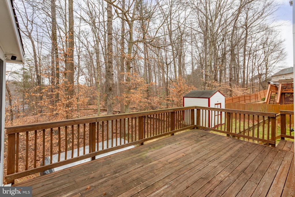 12 BELLS RIDGE DRIVE