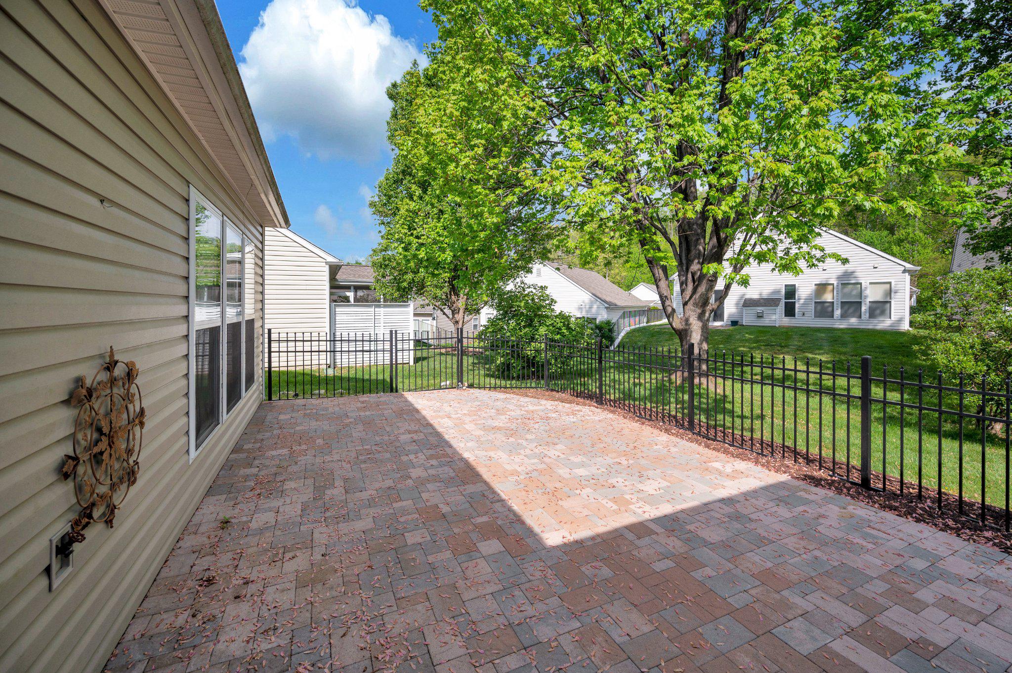 31 DAYTON CIRCLE