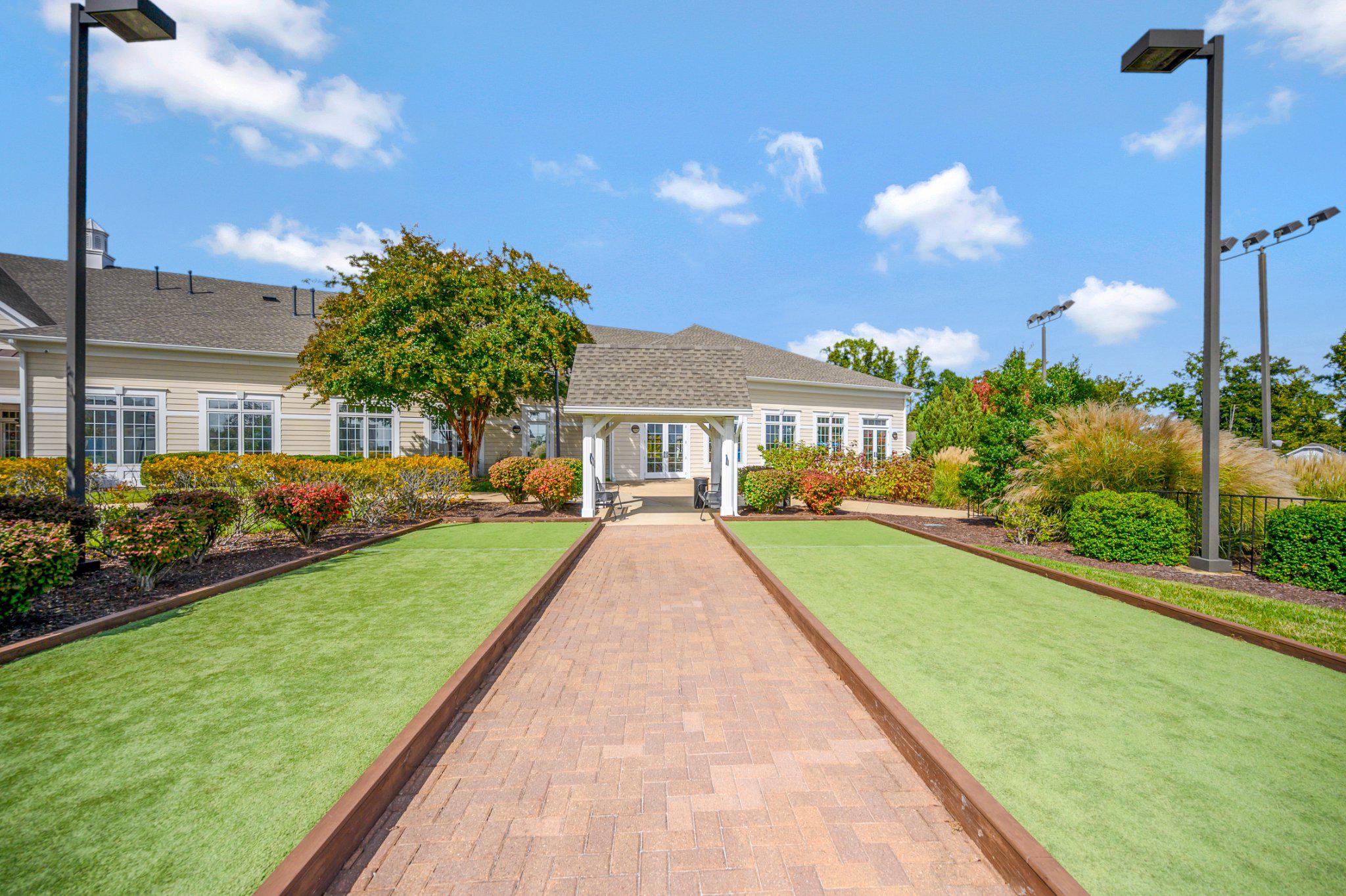 31 DAYTON CIRCLE