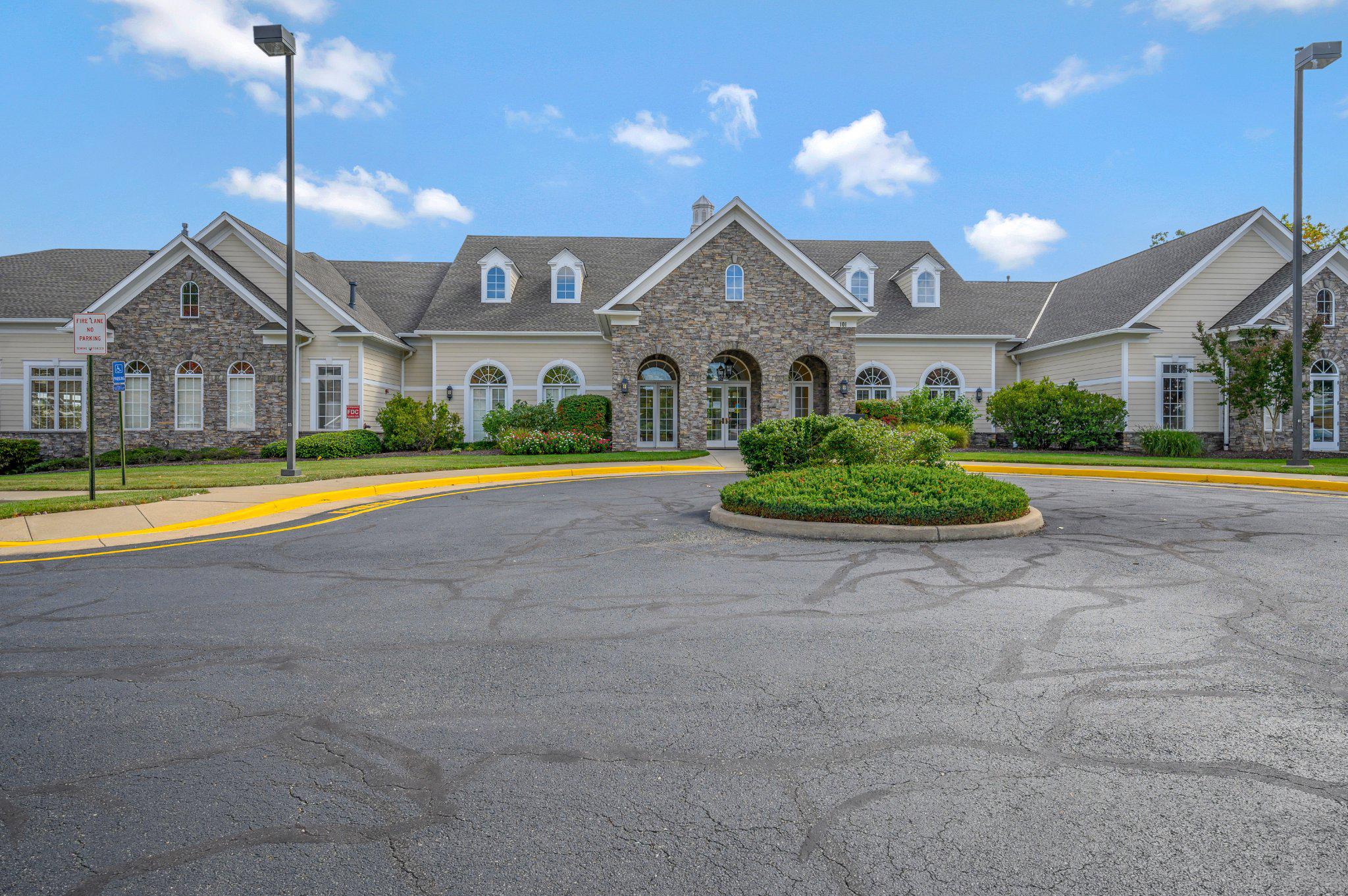 31 DAYTON CIRCLE