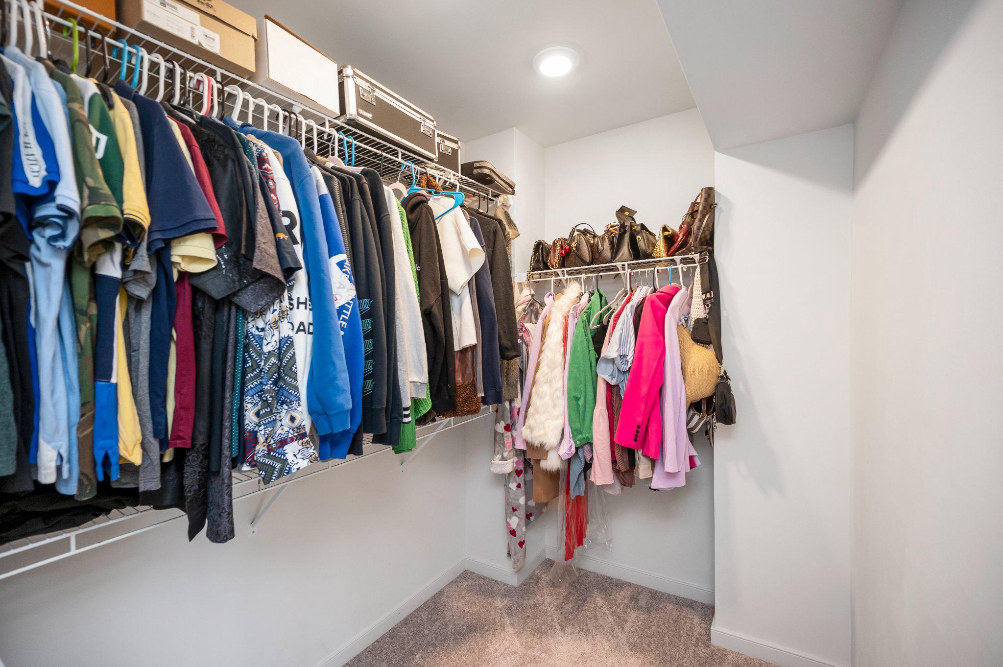 429 SNOWBERRY LANE