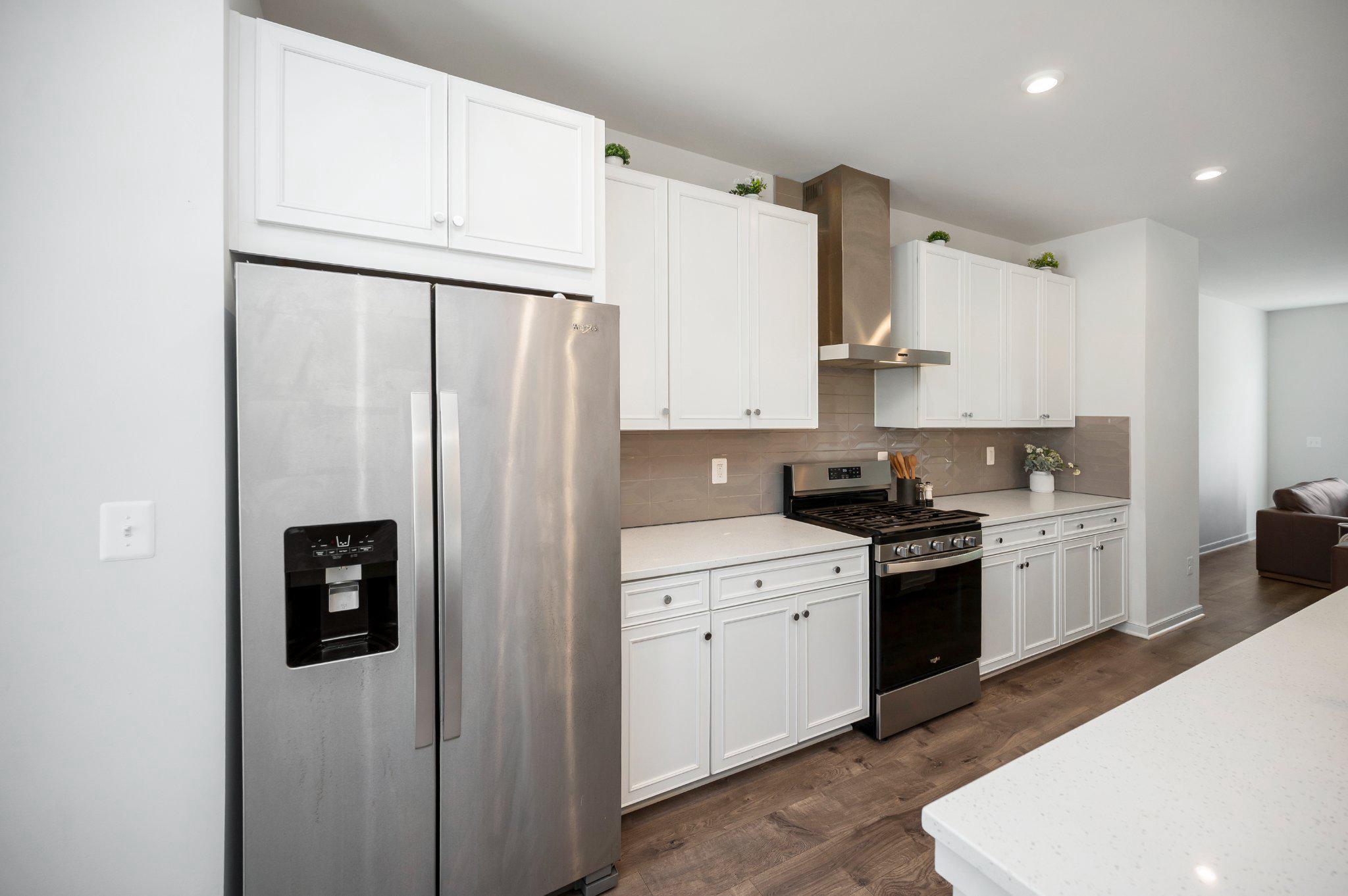 429 SNOWBERRY LANE