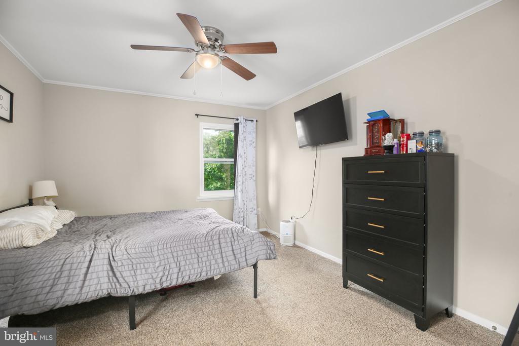 573 MELCHERS DRIVE