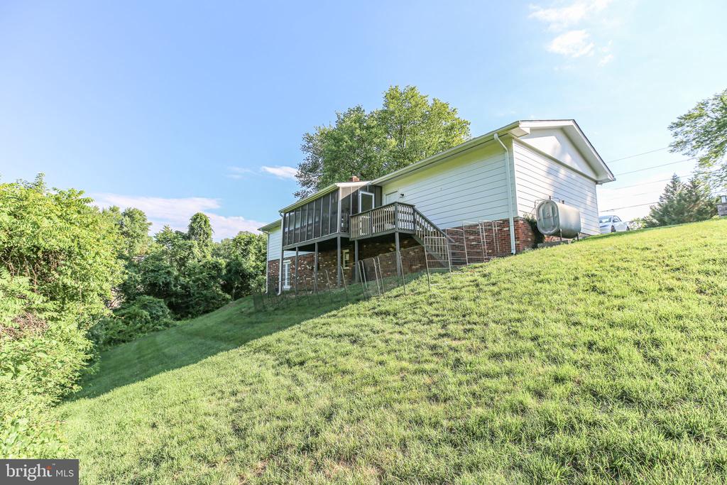 573 MELCHERS DRIVE