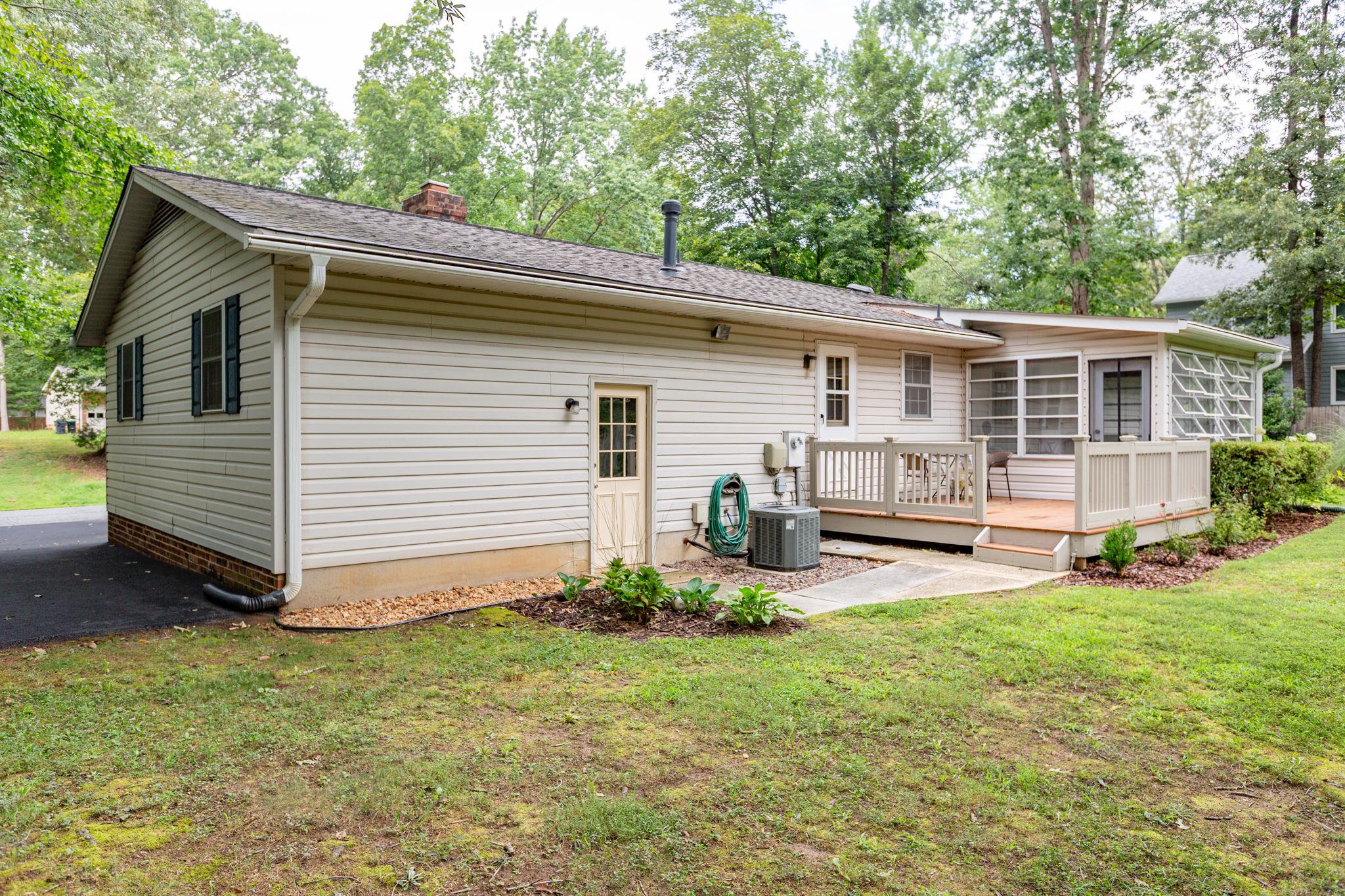 4 HAMLIN DRIVE
