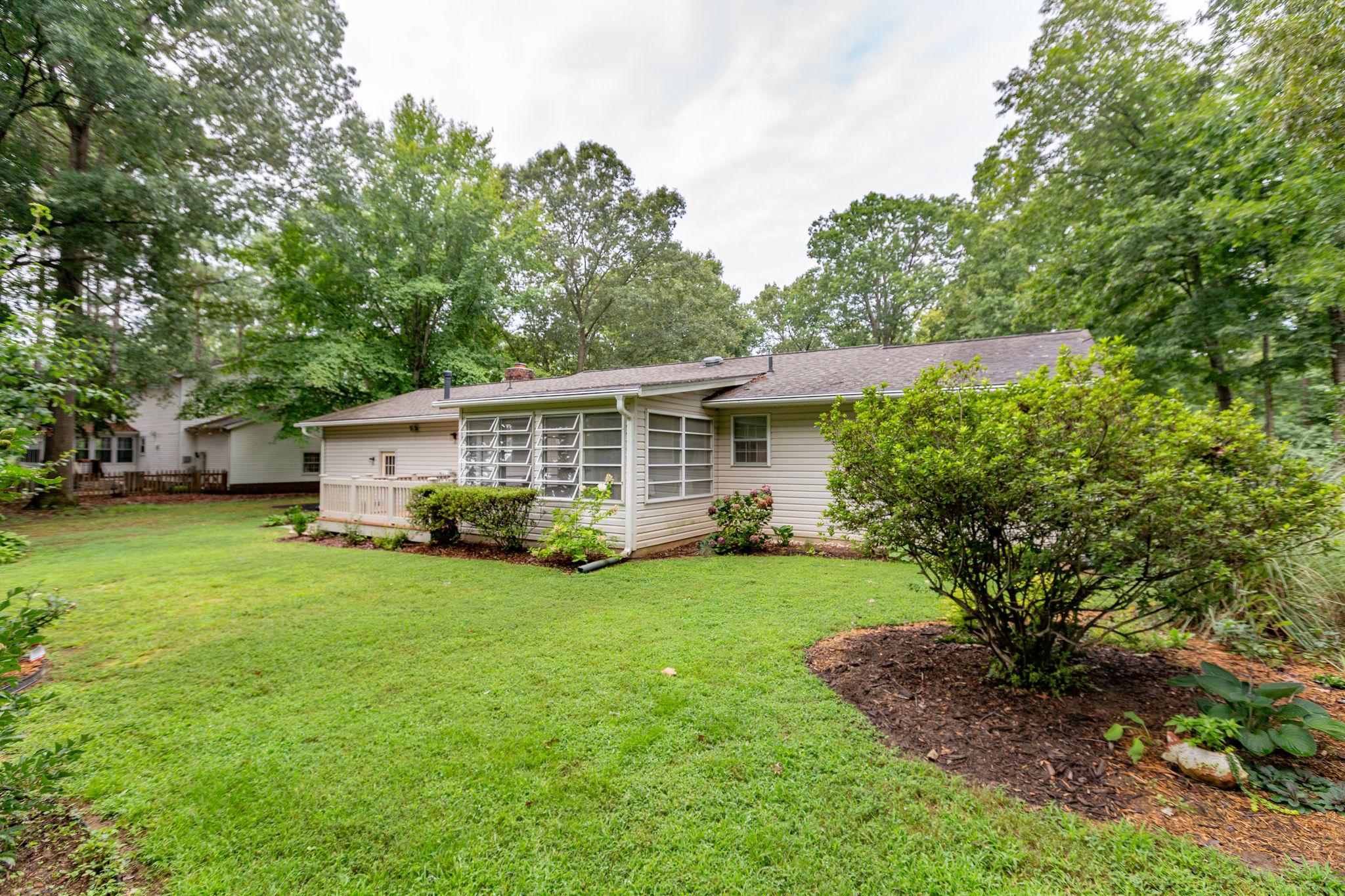 4 HAMLIN DRIVE