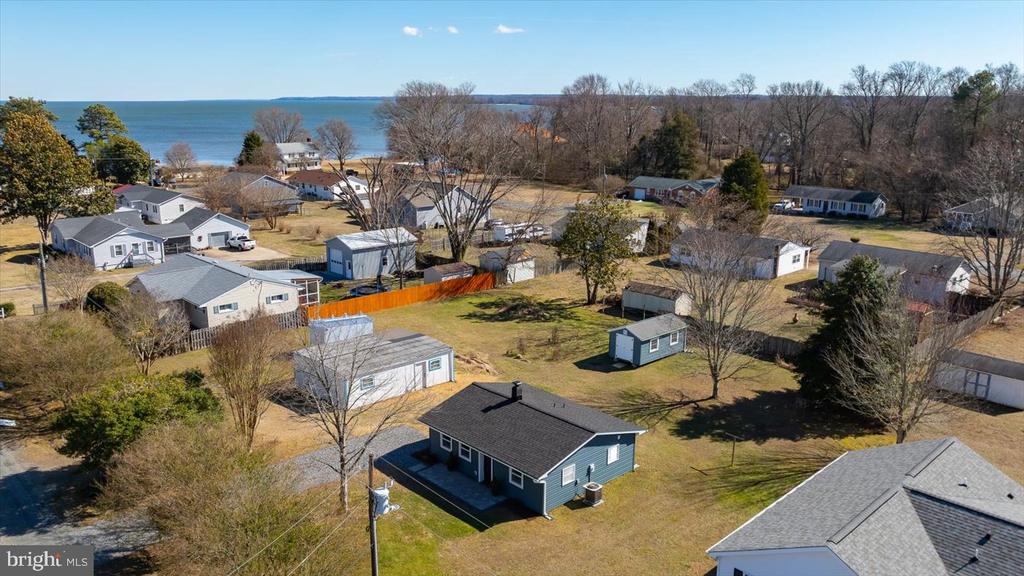 89 Bonnie del Dr