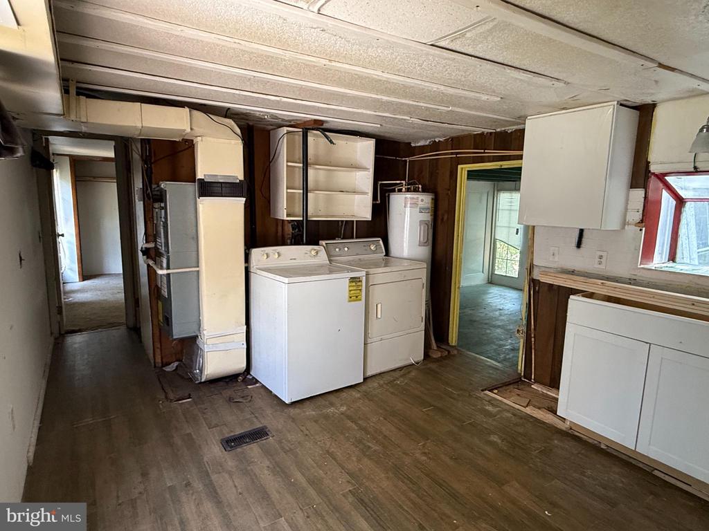 141 WAKEFIELD DR