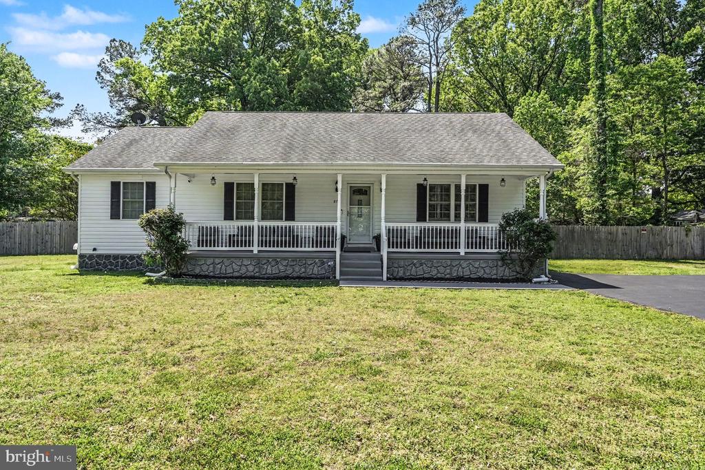 87 CEDAR LANE