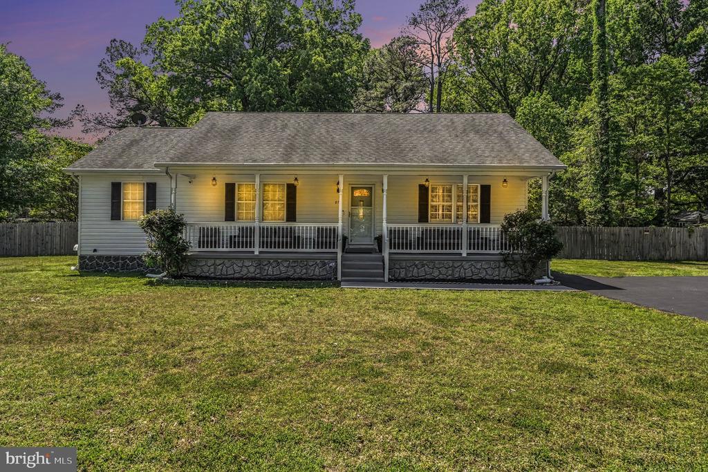 87 CEDAR LANE