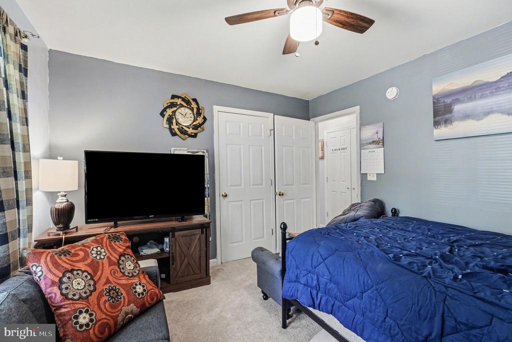 87 CEDAR LANE