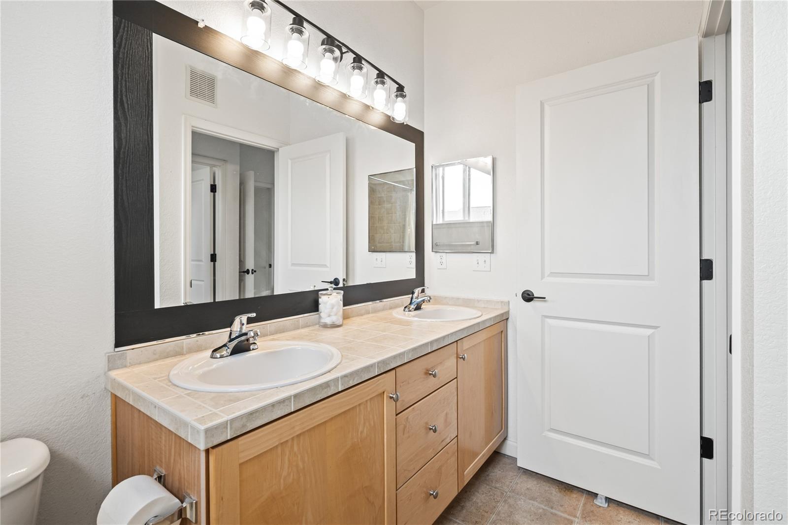 85 Uinta Way Unit: 702