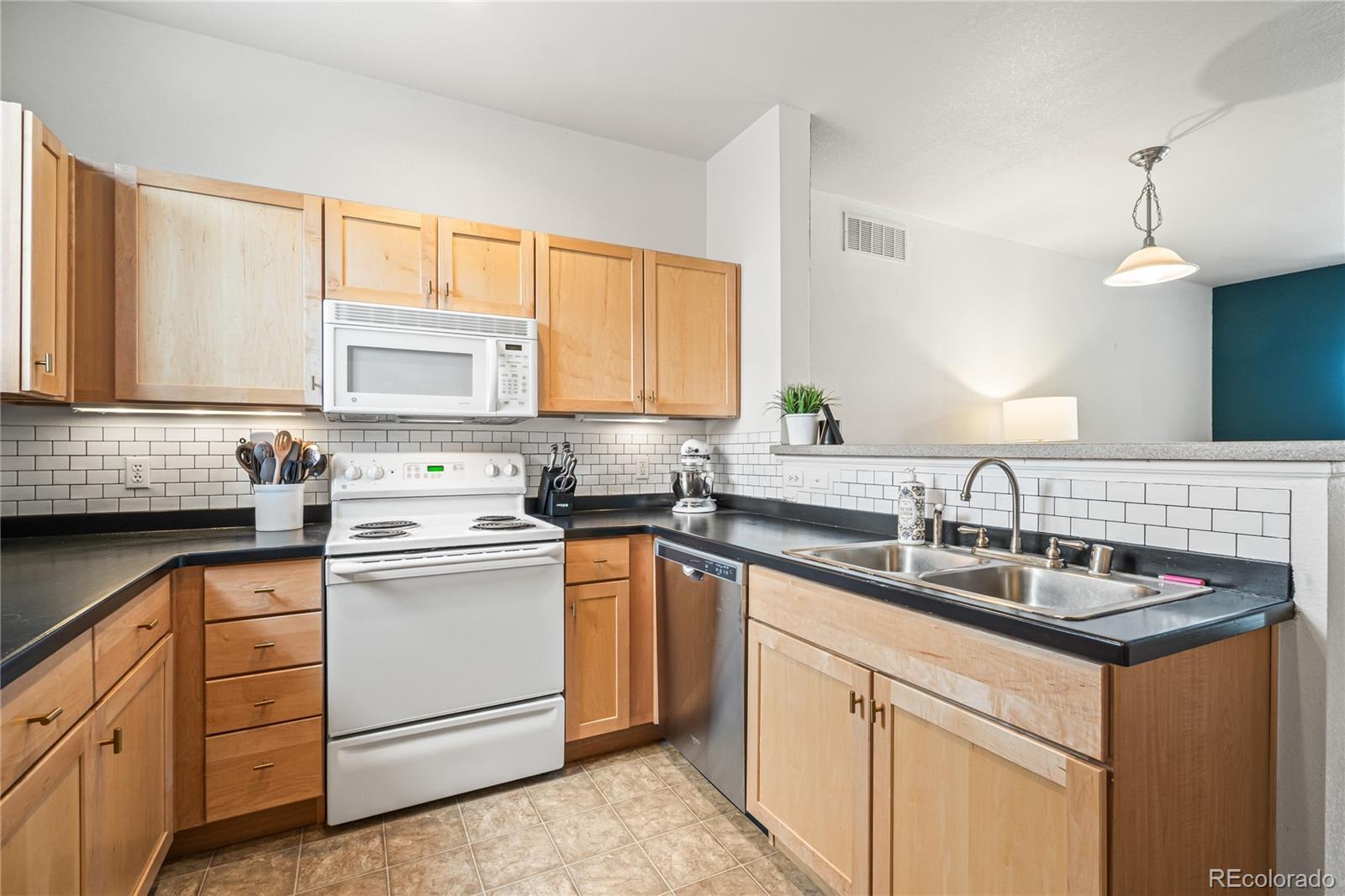 85 Uinta Way Unit: 702